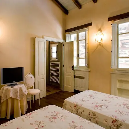 Hospitale I Mori Bed and Breakfast Asola Buitenkant foto